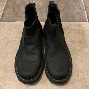 Keen men’s boots size 10